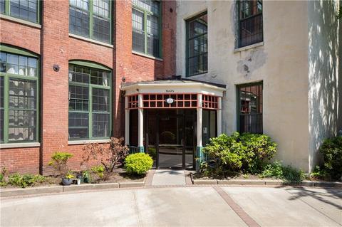 15 Higgins St #420, Smithfield, RI 02917
