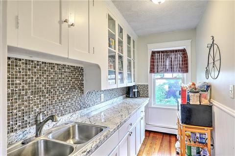 120 Center St, Woonsocket, RI 02895 photo 25
