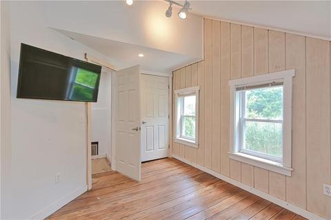 6 Guild Ave, Warwick, RI 02889 photo 8