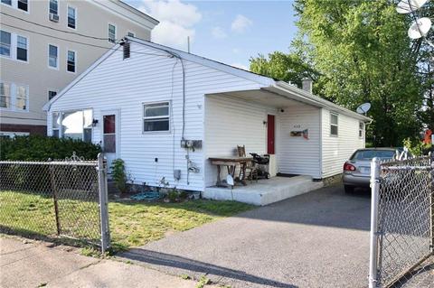 552 Privilege St, Woonsocket, RI 02895 photo 2