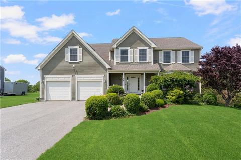 76 Peaceful Way, Portsmouth, RI 02871