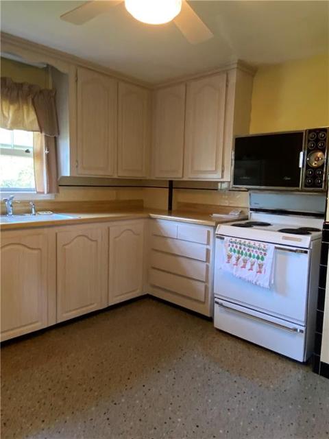 44 Johnson Ave, Warwick, RI 02886 photo 9