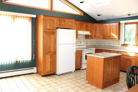 197 Ray Ave, Woonsocket, RI 02895 photo 5