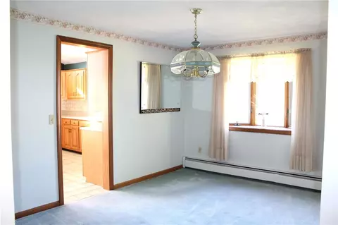 197 Ray Ave, Woonsocket, RI 02895 photo 6