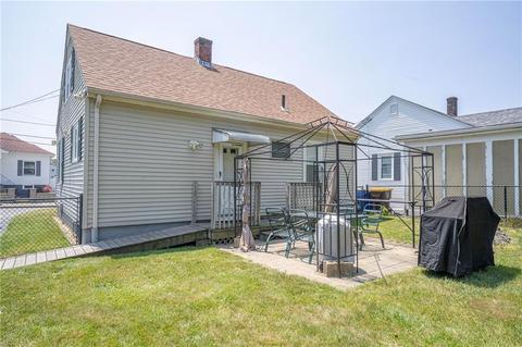 104 Winthrop St, Fall River, MA 02721 photo 6
