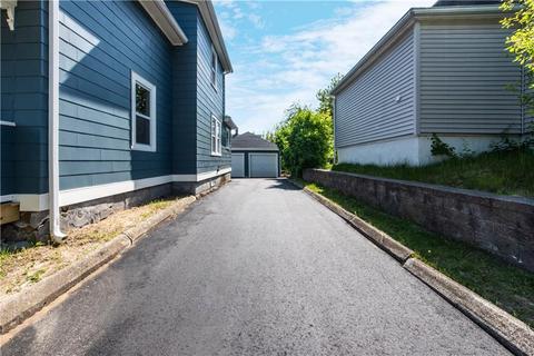 87 Read Ave, Coventry, RI 02816 photo 4