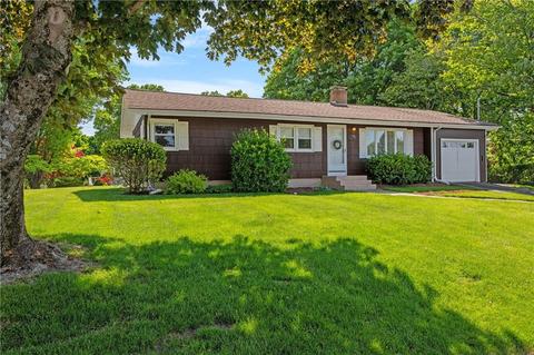 51 Jackson St, Cumberland, RI 02864