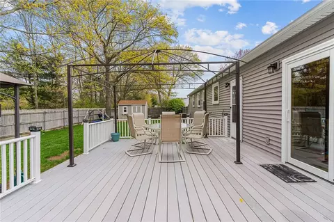 5 Lydia Rd, Coventry, RI 02816 photo 7