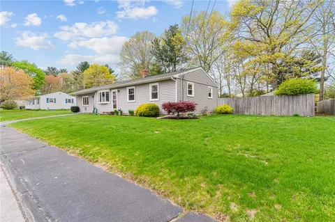 5 Lydia Rd, Coventry, RI 02816 photo 2
