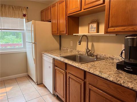 14 Apache Dr #A, Westerly, RI 02891 photo 3