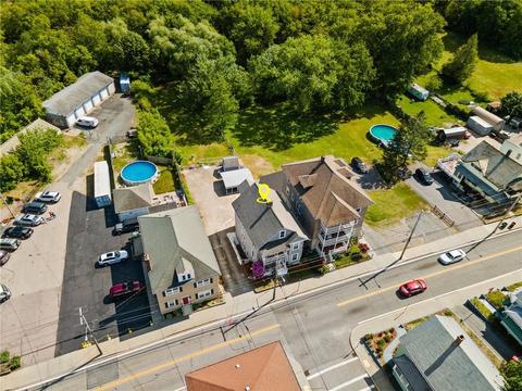 651 Diamond Hill Rd, Woonsocket, RI 02895 photo 2