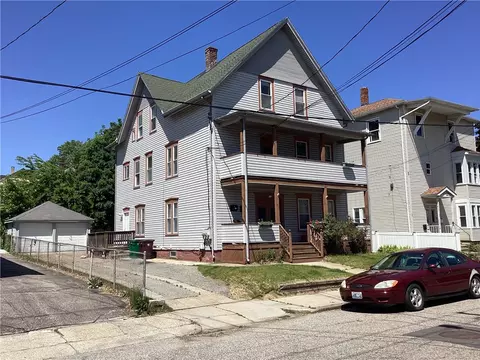 172 Second Ave, Woonsocket, RI 02895 photo 1