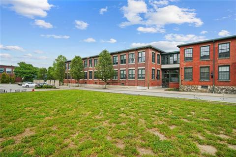 99 Allen St #109, Woonsocket, RI 02895 photo 2