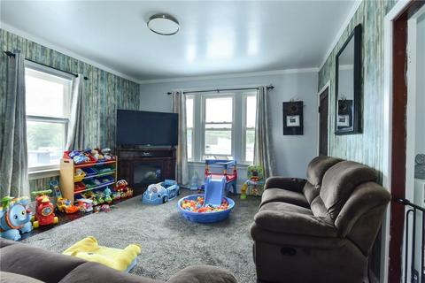 1262 Mendon Rd, Woonsocket, RI 02895 photo 15