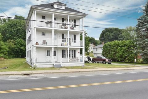 1262 Mendon Rd, Woonsocket, RI 02895 photo 2