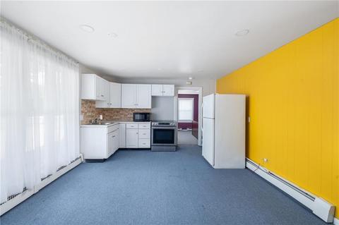 1010 Warwick Ave, Warwick, RI 02888 photo 3