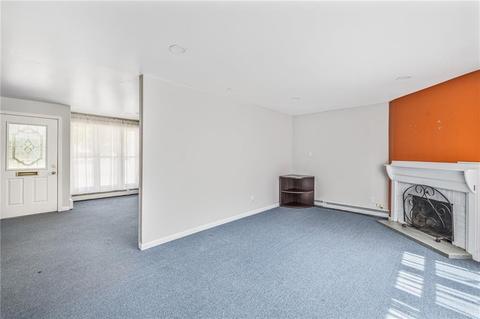 1010 Warwick Ave, Warwick, RI 02888 photo 9