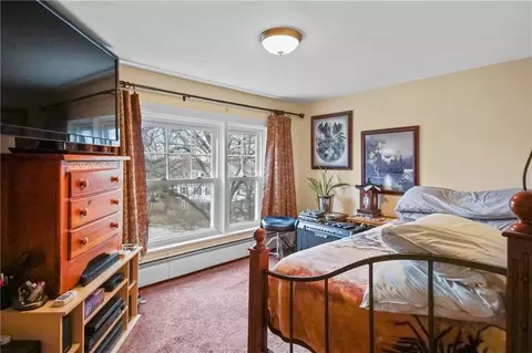 137 Oakley Rd, Woonsocket, RI 02895 photo 44