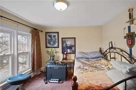 137 Oakley Rd, Woonsocket, RI 02895 photo 43