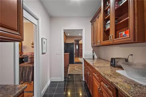 137 Oakley Rd, Woonsocket, RI 02895 photo 14