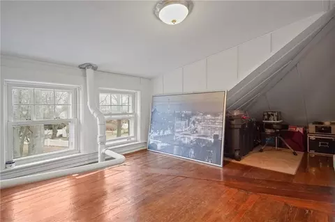 137 Oakley Rd, Woonsocket, RI 02895 photo 45