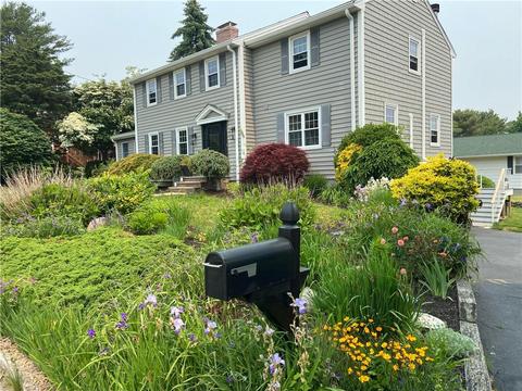 70 Rustic Rd, Somerset, MA 02726 photo 3