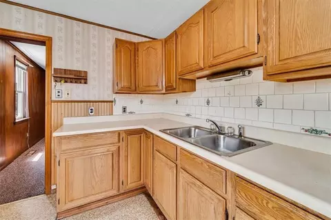 414 Logee St, Woonsocket, RI 02895 photo 13
