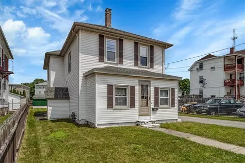 414 Logee St, Woonsocket, RI 02895 photo 1