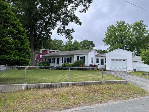 59 Wanda Ave, Woonsocket, RI 02895 photo 2