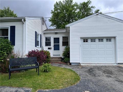 59 Wanda Ave, Woonsocket, RI 02895 photo 3