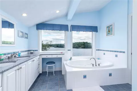 12 Birch Dr, Exeter, RI 02822 photo 44