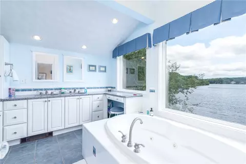 12 Birch Dr, Exeter, RI 02822 photo 43