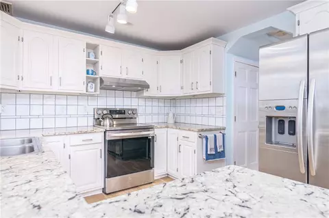 12 Birch Dr, Exeter, RI 02822 photo 24