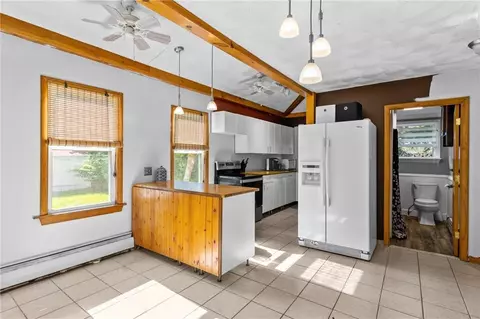 122 Read Ave, Coventry, RI 02816 photo 9
