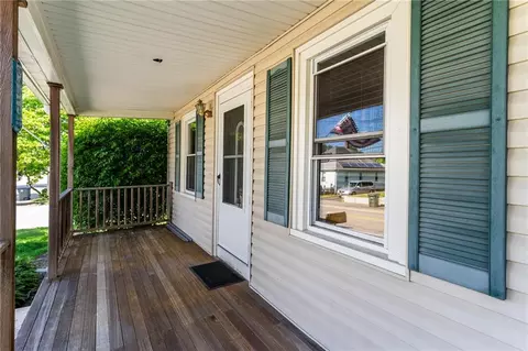 122 Read Ave, Coventry, RI 02816 photo 2
