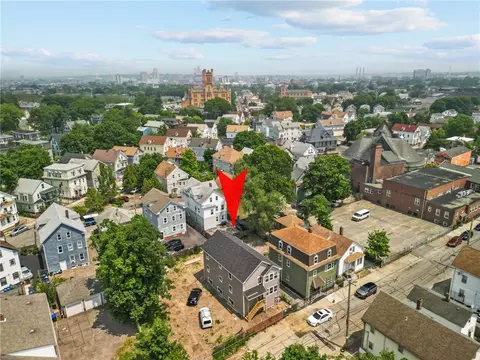 167 Ford St, Providence, RI 02909