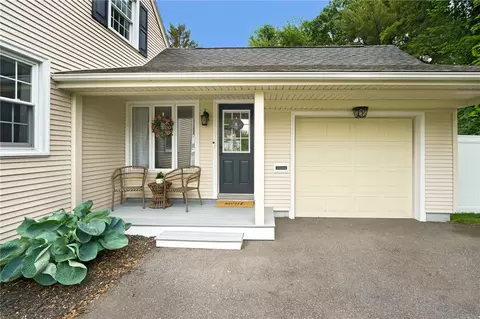 155 Kiwanee Rd, Warwick, RI 02888 photo 23
