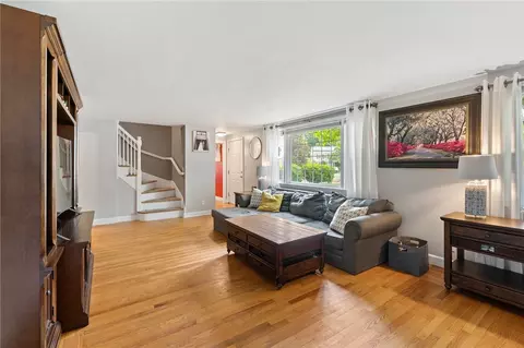 155 Kiwanee Rd, Warwick, RI 02888 photo 7