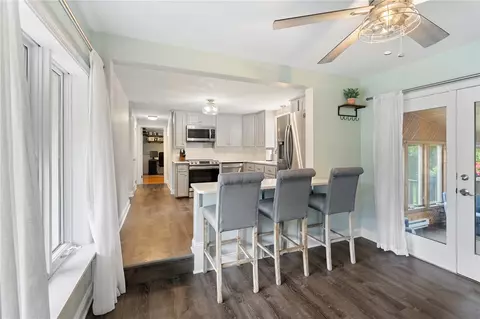 155 Kiwanee Rd, Warwick, RI 02888 photo 2