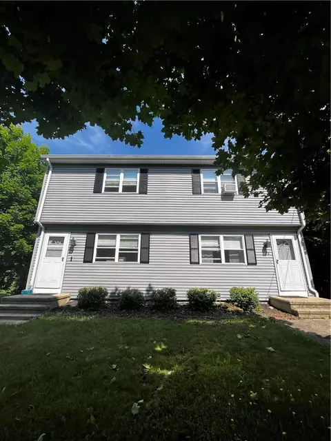 74 Brandywine Dr, Westerly, RI 02891 photo 1