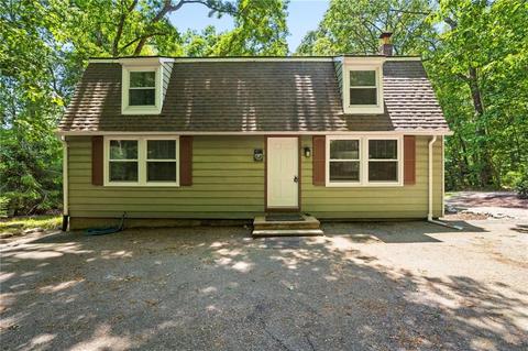 128 Estelle Dr, West Kingston, RI 02892