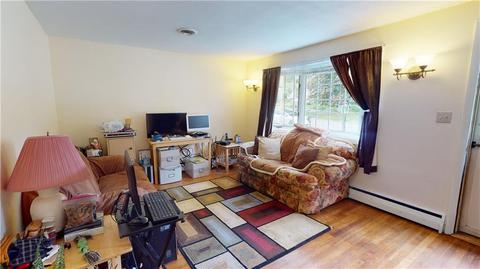 103 Madeleine Ave, Woonsocket, RI 02895 photo 8