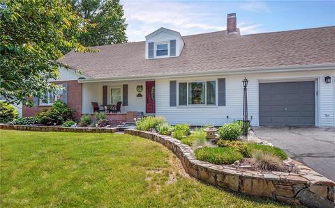 15 Valley Rd, East Greenwich, RI 02818