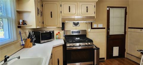 58 Ridge St, Woonsocket, RI 02895 photo 11