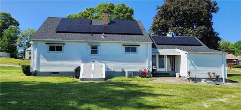 58 Ridge St, Woonsocket, RI 02895 photo 4