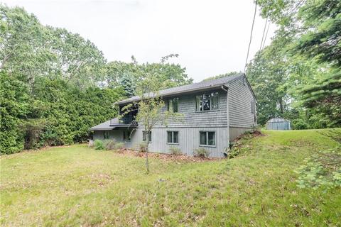 13 Valley Dr, Westerly, RI 02891 photo 3
