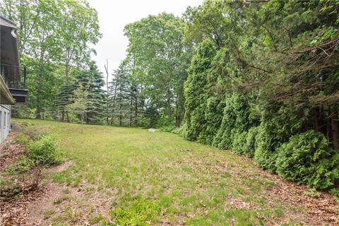 13 Valley Dr, Westerly, RI 02891 photo 6