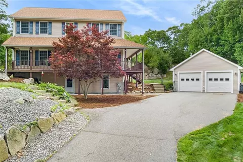 217 Howard Ave, Scituate, RI 02831