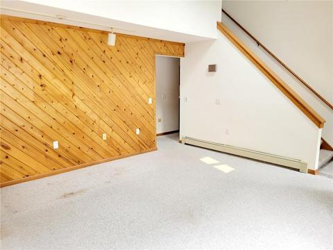 22 Hickory Ln, Westerly, RI 02891 photo 5