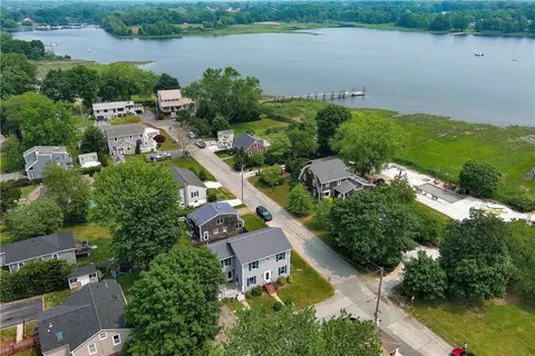 23 Harding Ave, Warren, RI 02885 photo 2